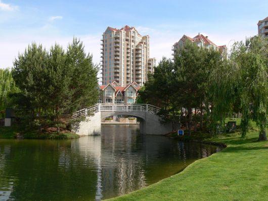 Downtown Waterfront Kelowna Oasis Newly Renovated 2Bed 2Bath Appartement Buitenkant foto